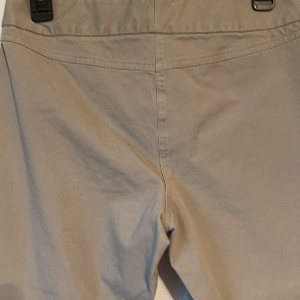 ALFANI Capris - Picture 11 of 14